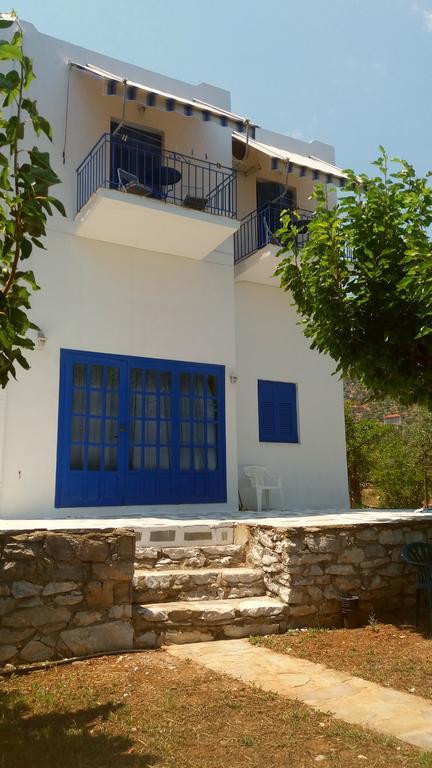Mouragio Studios Tirós Dış mekan fotoğraf