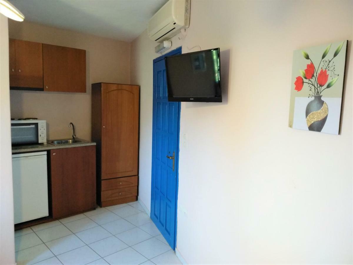 Mouragio Studios Tirós Dış mekan fotoğraf